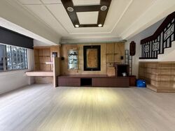 Blk 558 Jurong West Street 42 (Jurong West), HDB Executive #544961871